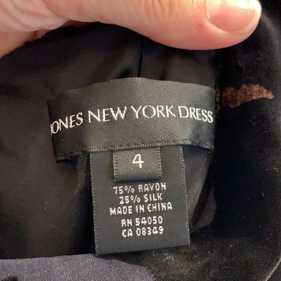 Jones New York dress - Picture 10 of 11